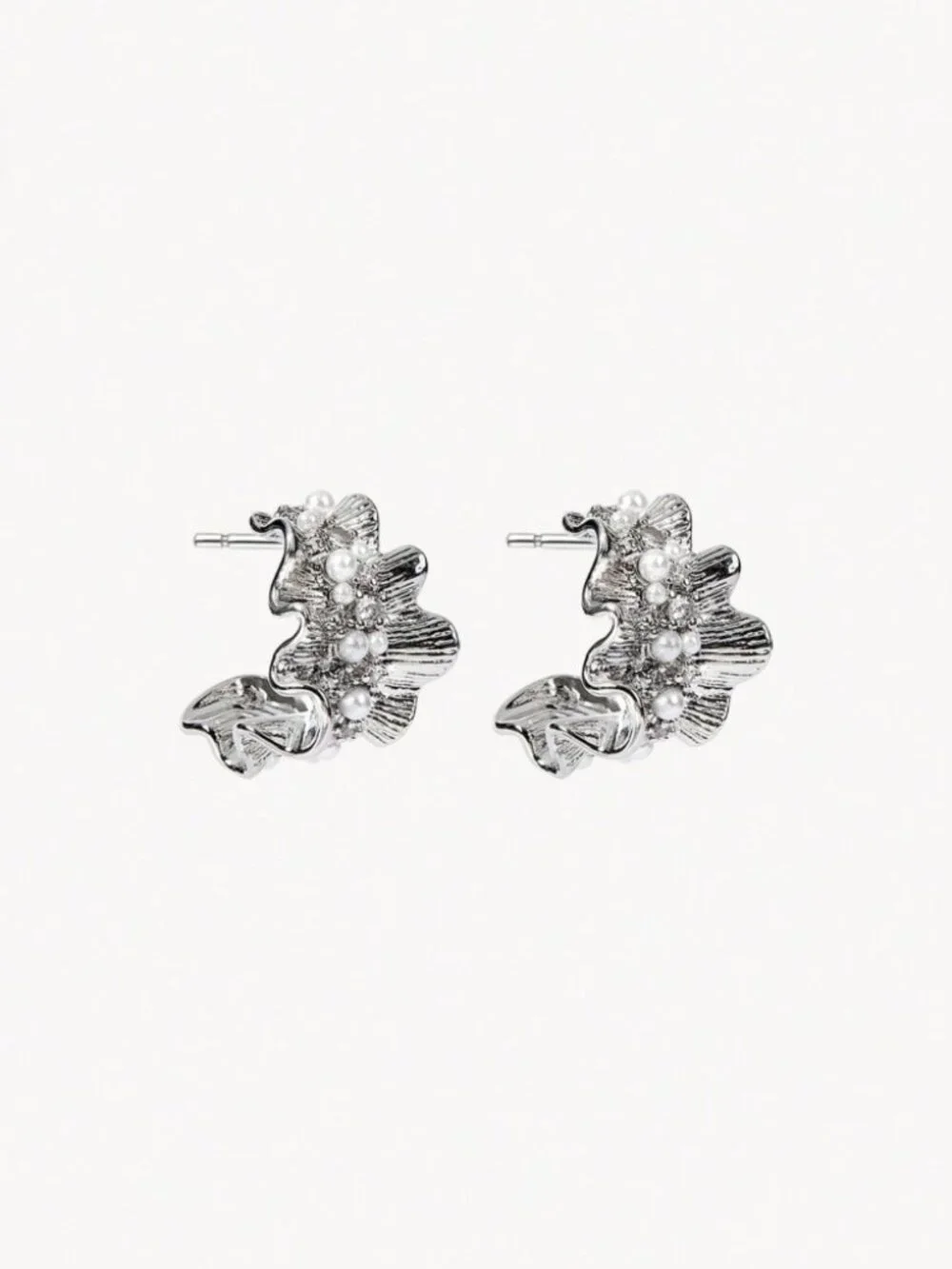 Silver Textured Wave Pearl Cluster Earrings
